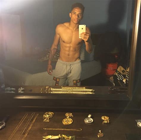 cordell broadus nude|Snoop Dogg’s Son Corde Calvin Broadus Leaked Nude and Sexy。